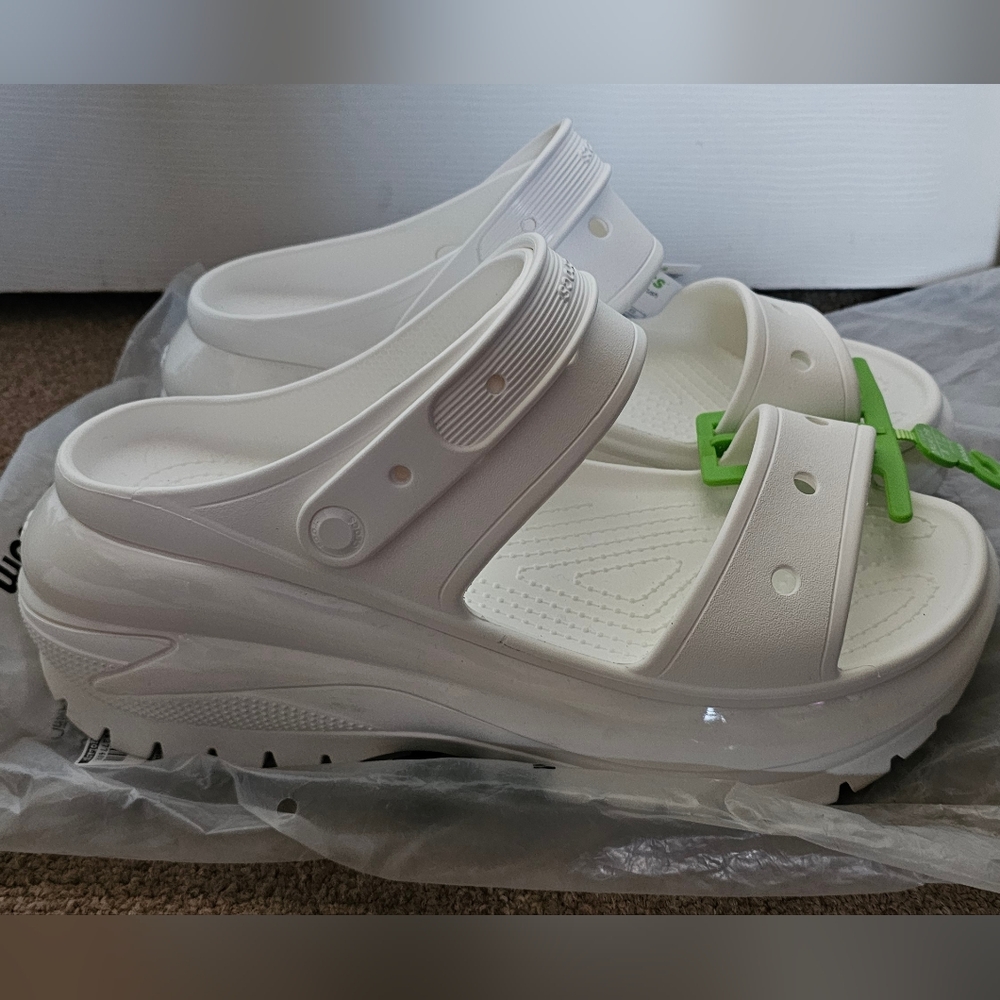 Crocs White Mega Crush Platform Sandals Size 12